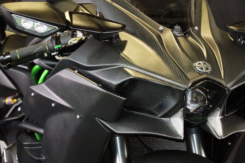 KAWASAKI//Ninja H2/H2R (2015-2021) --