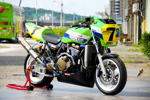 97-08 ZRX1100/1200/ 耐久仕様ビキニカウル --