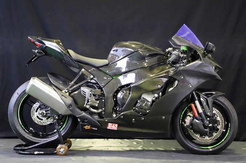 KAWASAKI // Ninja ZX-10R (2021-) --