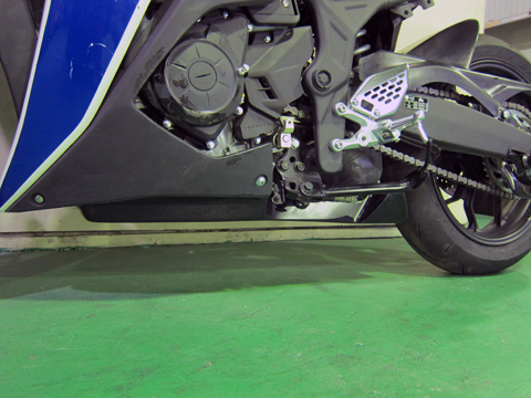 YZF-R25 (2015-2017) アンダーカウルインナートレー --